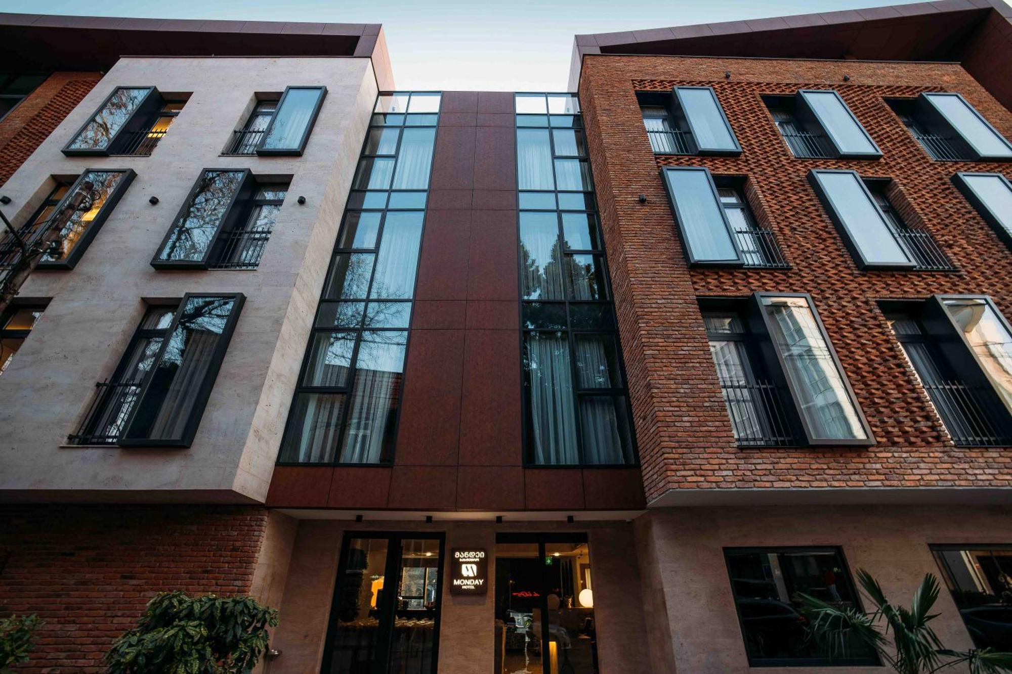 Hotel Monday By Dnt Group Tbilisi Exterior foto