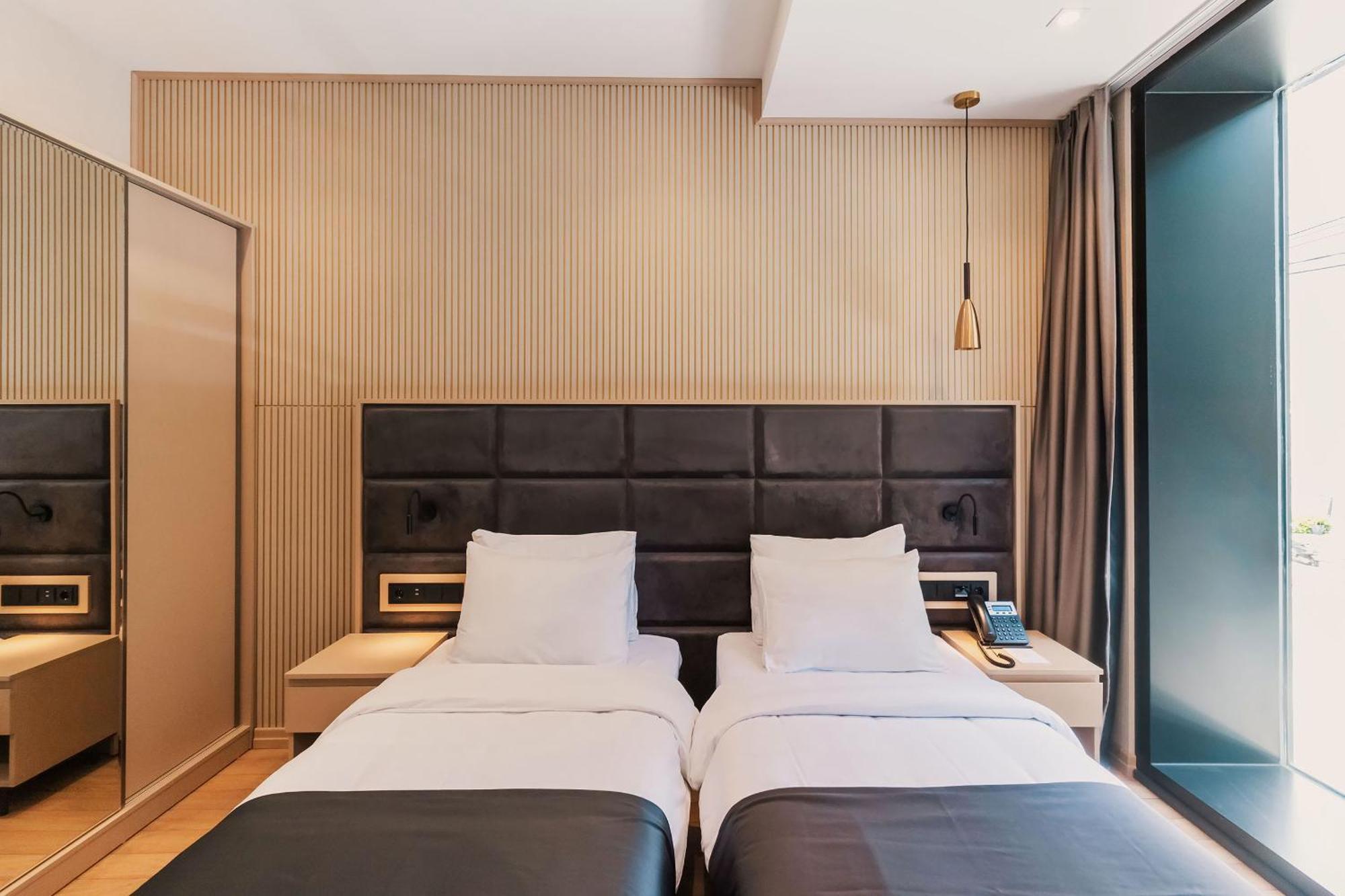 Hotel Monday By Dnt Group Tbilisi Exterior foto